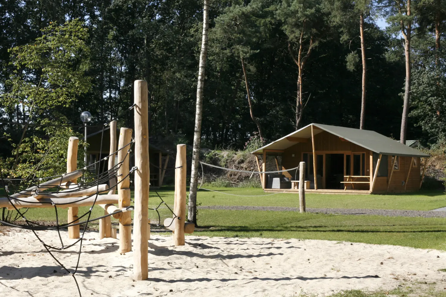 Safarilodge camping mit kindern in holland krieghuusbelten